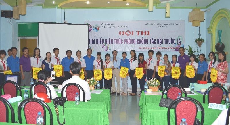 HS tỉnh An Giang tham gia Hội thi tìm hiểu kiến thức phòng chống tác hại của thuốc lá.