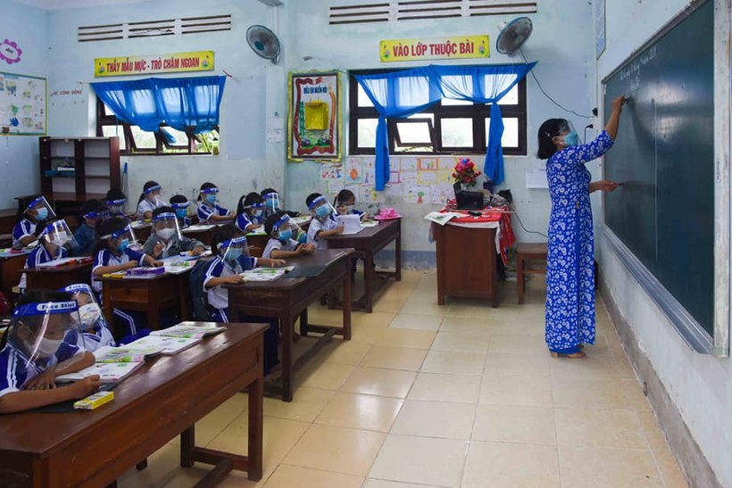 Trẻ mầm non và học sinh từ lớp 1 đến 7 ở Cà Mau đến trường từ ngày 12/4.