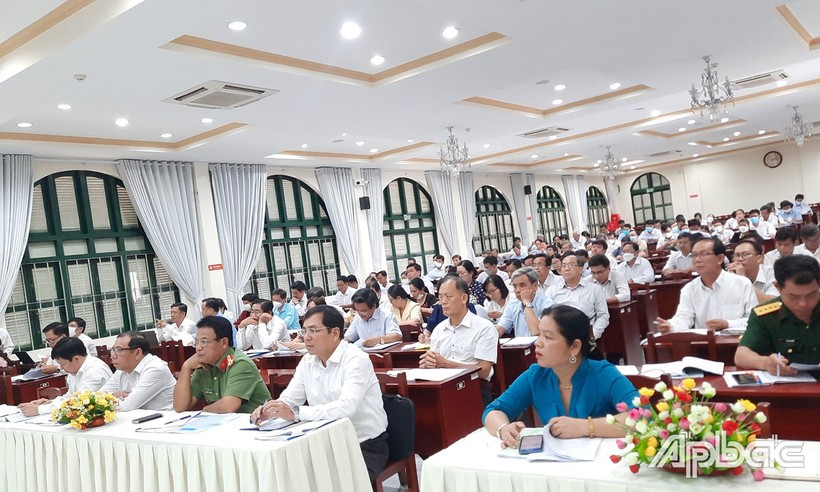 Sở GD&ĐT Tiền Giang tổ chức Hội nghị tập huấn công tác tổ chức thi tốt nghiệp THPT năm 2023. Ảnh: Đ. Phi.