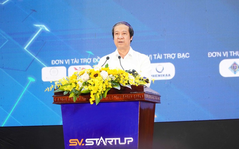 Bộ trưởng Nguyễn Kim Sơn phát biểu tại Ngày hội.