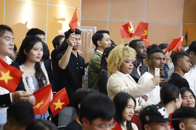 Đại học Thái Nguyên: Tổ chức đón chào năm mới 2020 cho giáo viên, sinh viên người nước ngoài