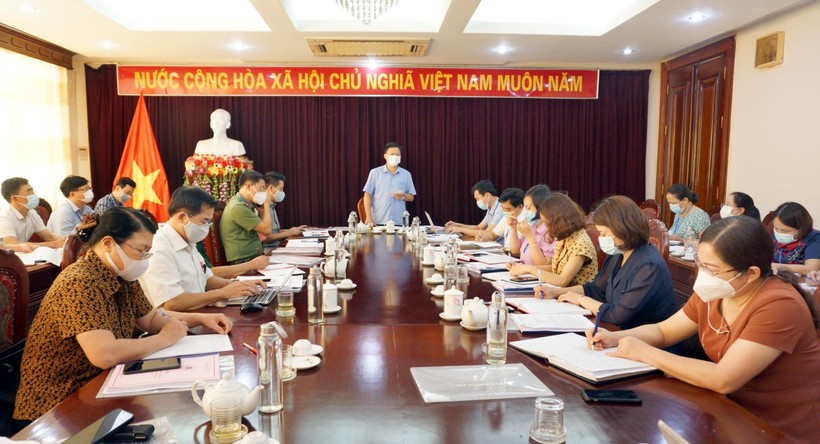 Ông Phạm Duy Hưng Phó Chủ tịch UBND tỉnh chủ trì cuộc họp (Nguồn: Báo Bắc Kạn).