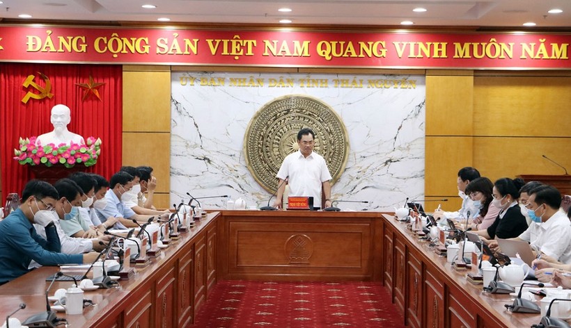 Chủ tịch UBND Trịnh Việt Hùng phát biểu chỉ đạo tại hội nghị.