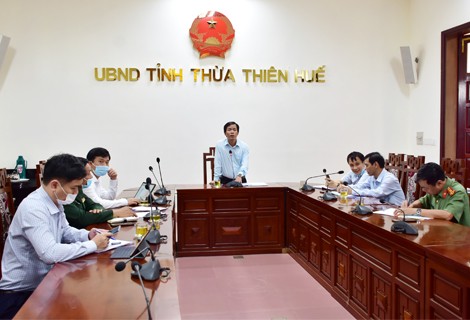 Ông Nguyễn Văn Phương Phó Chủ tịch UBND tỉnh phát biểu tại cuộc họp Ban Chỉ đạo phòng chống Covid-19.