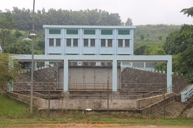 Khu vực đầu nguồn nước vào trong Nhà máy nước sông Đà