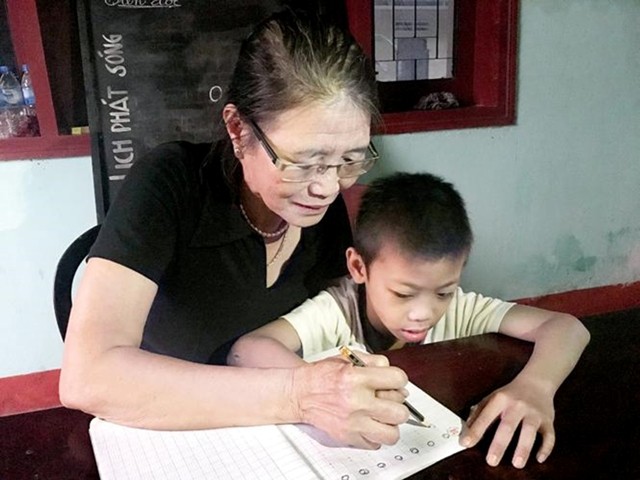 “Bà giáo” Trương Thị Thu Cúc