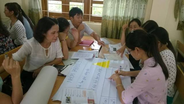 Công tác bồi dưỡng, tập huấn giáo viên tại tỉnh Cao Bằng. Ảnh: NT