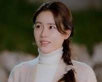 Học chị đẹp Son Ye Jin để 3 kiểu tóc hack tuổi như gái đôi mươi