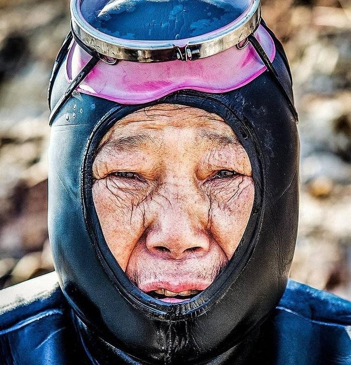 Câu chuyện cực ngầu về những “nàng tiên cá” 70 tuổi cuối cùng trên đảo Jeju