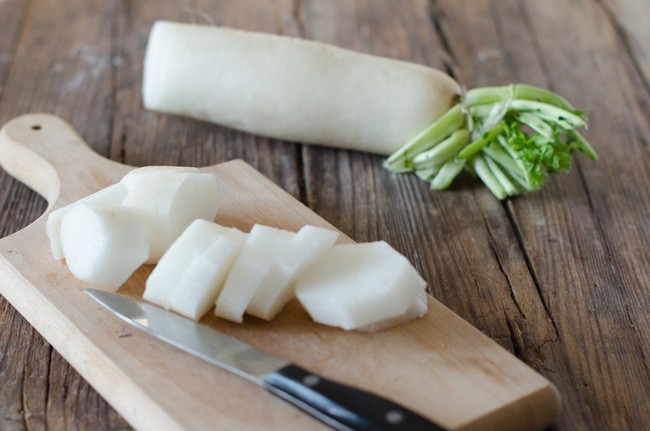 Củ cải trắng trở thành “độc dược” nếu kết hợp với 6 loại thực phẩm này