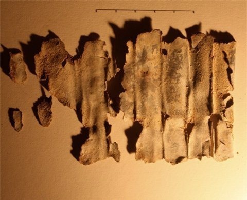 Cuộn giấy chứa lời nguyền rất phổ biến ở La Mã vào thế kỷ thứ 3.