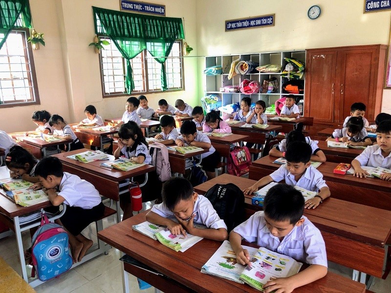 Giờ học Tiếng Việt lớp 1 Trường Tiểu học Thường Phước 1A, huyện Hồng Ngự (Đồng Tháp). Ảnh: V. Ngàn 