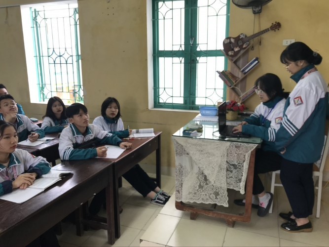 Một giờ học của HS khối 12 Trường THPT Trần Hưng Đạo, TP Nam Định. Ảnh: TG