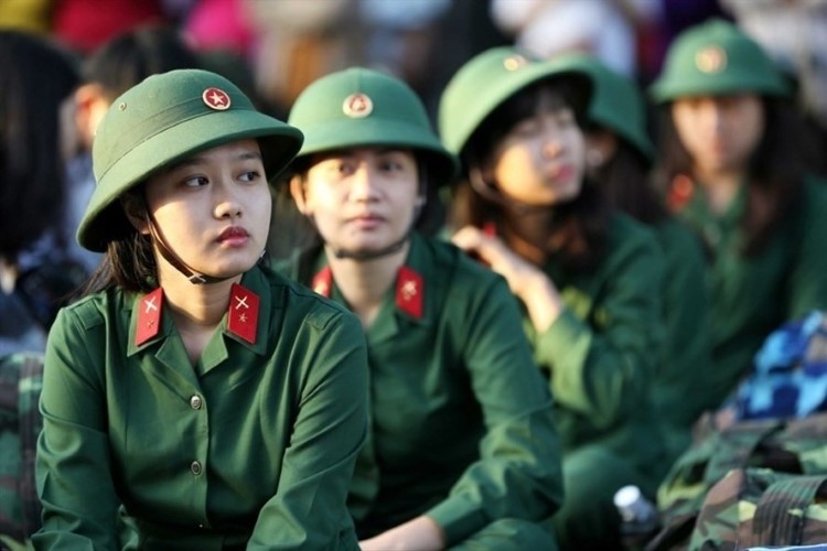Tuyển sinh vào các trường quân đội với thí sinh nữ cũng có những yêu cầu riêng. Ảnh: Internet