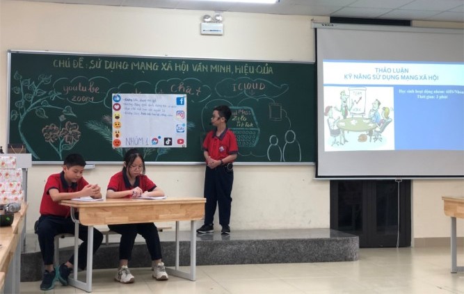 Chuyên đề Sử dụng mạng xã hội văn minh hiệu quả của học sinh Trường THCS Khương Đình.