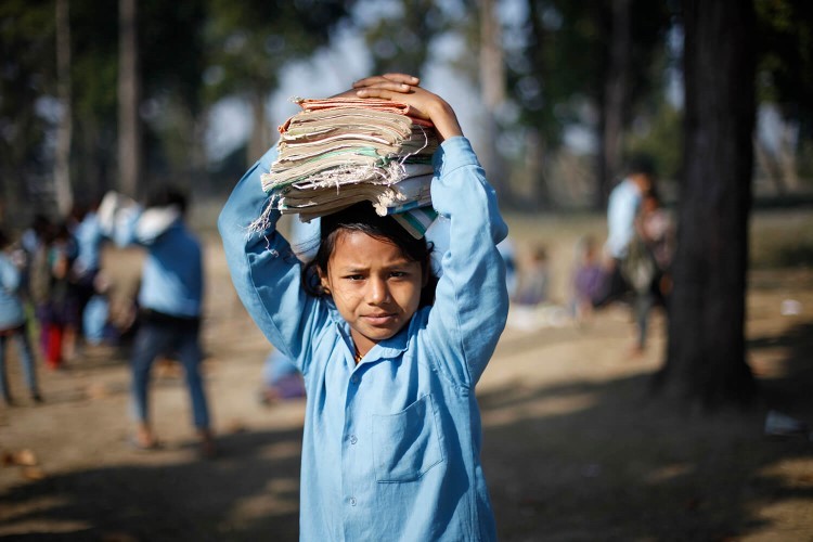 Khoảng hai triệu trẻ em trong độ tuổi đi học không được đến trường trên khắp Nepal. Ảnh: Nepalitimes