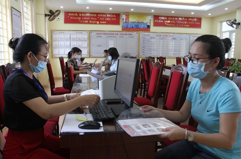 Công tác chuẩn bị cho tuyển sinh đầu cấp được các nhà trường khẩn trương triển khai. Ảnh chụp tại Trường Tiểu học Yên Sở, quận Hoàng Mai.