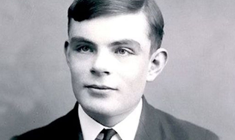 Bắt đầu từ năm 1966, Giải thưởng Turing đã được Hiệp hội Máy tính trao cho cá nhân có đóng góp kĩ thuật cho cộng đồng máy tính.