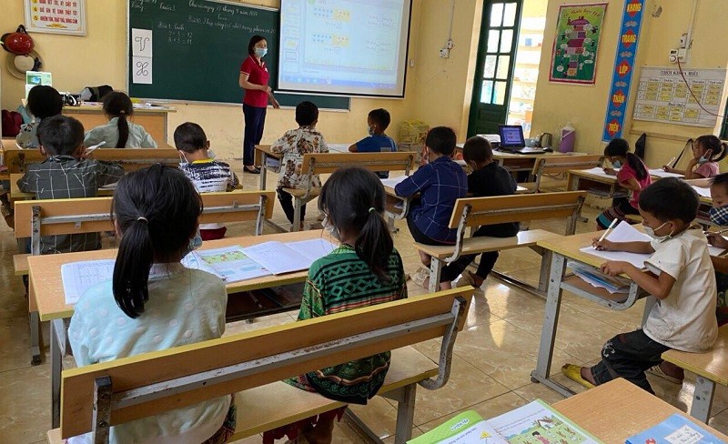 Tăng cường đầu tư cơ sở vật chất trường lớp để dạy học hiệu quả tại Trường PTDTBT Tiểu học & THCS Hầu Thào (Thị xã Sa Pa - Lào Cai). Ảnh: NTCC