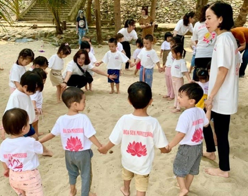 Nhóm lớp độc lập tư thục Hoa Sen (quận Sơn Trà, TP Đà Nẵng) tổ chức cho trẻ hoạt động trải nghiệm. 