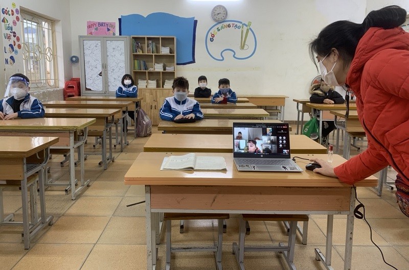 Cô trò Trường Tiểu học Trần Văn Ơn, quận Hồng Bàng trong giờ học.