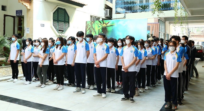 Sinh viên Trường ĐH Mở Hà Nội trong Chương trình bàn giao tình nguyện viên tham gia phục vụ SEA Games 31. Ảnh: TG