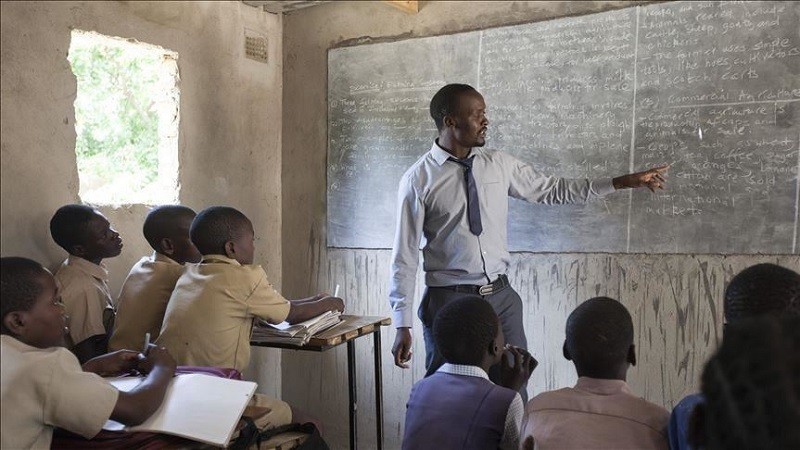 Giáo viên Zimbabwe trong lớp học.