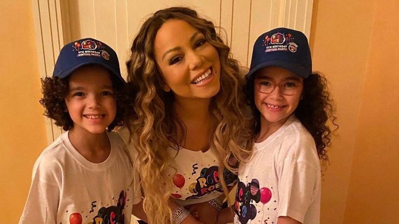 Mariah Carey cùng hai con song sinh Moroccan - Monroe