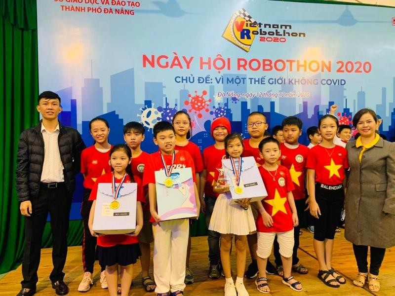 Học sinh Trường Tiểu học Lê Quý Đôn đạt nhiều giải cao ở cuộc thi Robothon các cấp. 
