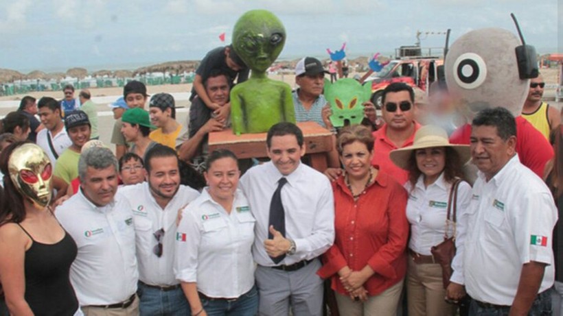 Lễ hội người ngoài hành tinh diễn ra hằng năm ở Tamaulipas, Mexico.