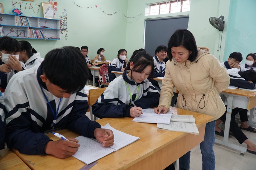 Giờ học tại Trường THPT Nghi Lộc 5, huyện Nghi Lộc, Nghệ An. Ảnh: TG