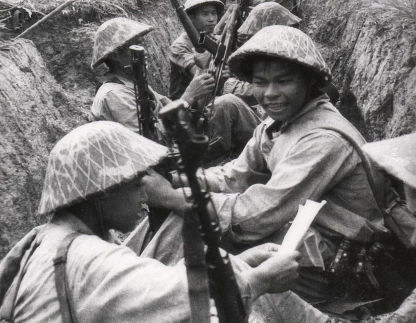 Bộ đội trong chiến dịch Điện Biên Phủ 1954. Ảnh: INT
