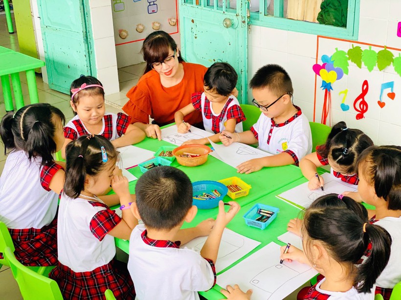 Trường Mầm non Phước Bình cho trẻ làm quen với tiếng Anh đã hơn 10 năm nay.