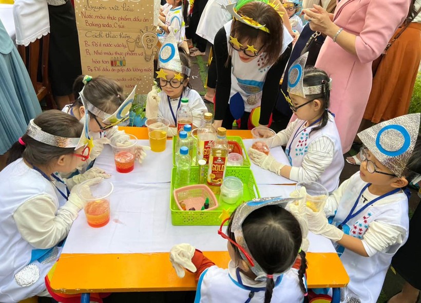 Trường Mầm non Bình Minh (quận Hải Châu, TP Đà Nẵng) tổ chức hoạt động STEM cho trẻ. 