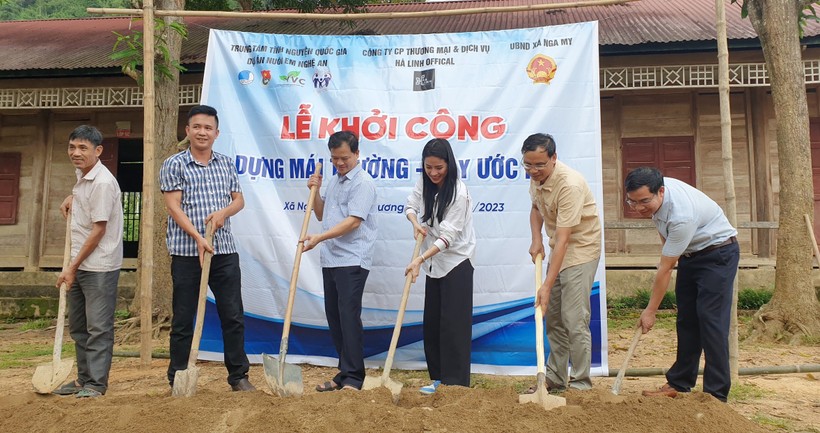 Khởi công xây dựng điểm trường bản Canh, Trường Tiểu học Nga My (huyện Tương Dương, Nghệ An).