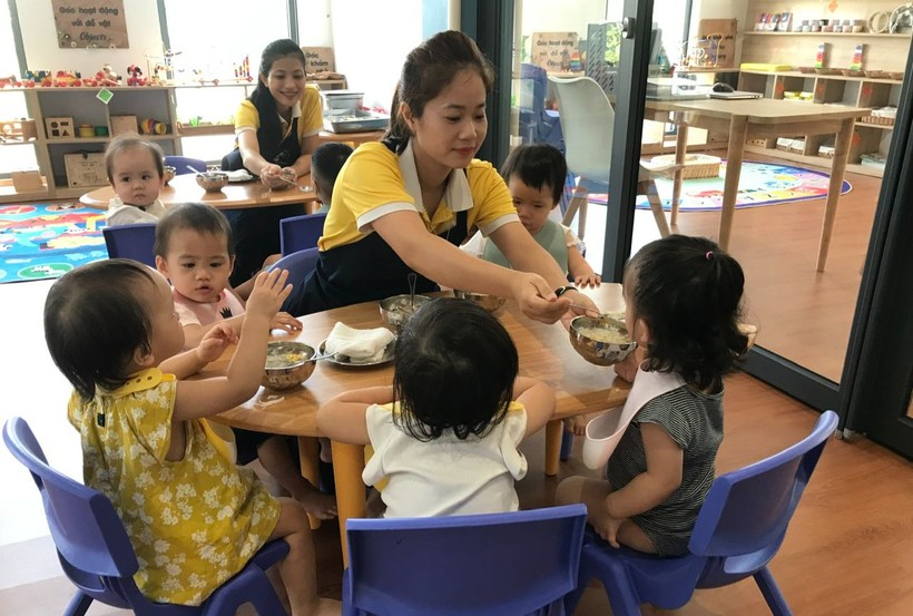 Chăm sóc và nuôi dưỡng trẻ chất lượng tại Trường Mầm non Merystar Hà Nội. Ảnh: TG