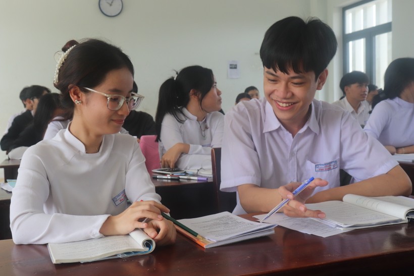 Học sinh lớp 10 Trường THPT Sơn Trà (TP Đà Nẵng). Ảnh: PV