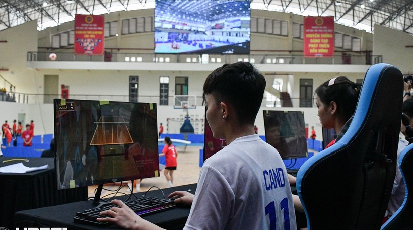 Giải đấu toàn quốc Thể thao điện tử và thể chất số năm 2024 được tổ chức tại Trường Đại học Thể dục Thể thao Bắc Ninh, tháng 1/2024. Ảnh: UPES1