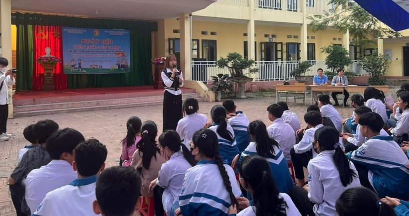 Tư vấn hướng nghiệp cho học sinh lớp 9 tại huyện Lạng Giang.