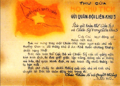 Thư khen của Chủ tịch Hồ Chí Minh gửi Liên khu 5 sau chiến thắng ĐăkPơ. Ảnh: TL