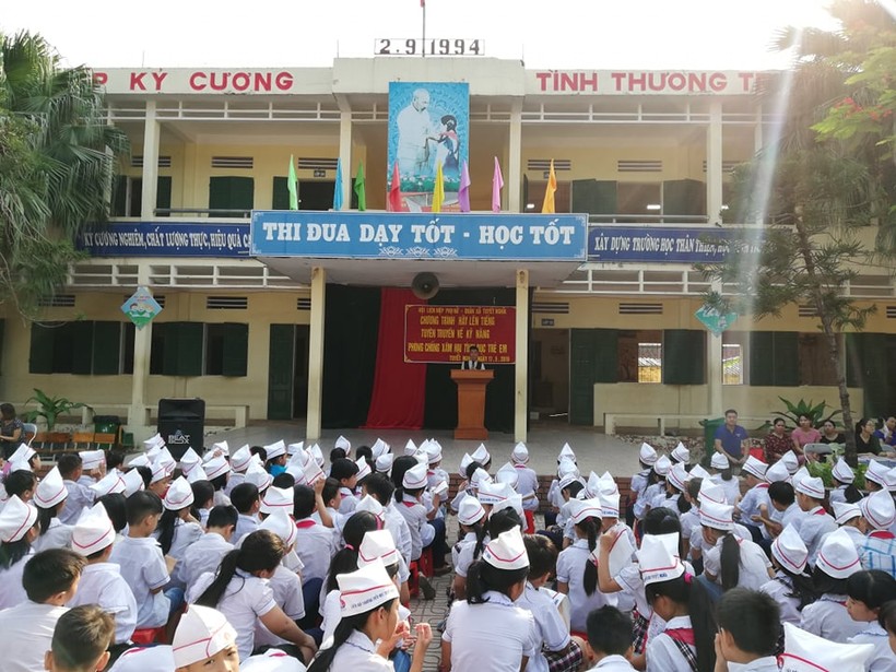 Gần 700 học sinh Trường Tiểu học Tuyết Nghĩa tham gia chương trình phòng chống xâm hại tình dục trẻ em năm 2019