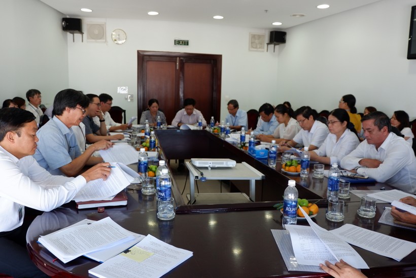 Hội đồng nhân dân TP Đà Nẵng làm việc với Sở GD&ĐT Đà Nẵng về một số đề án trình HĐND trong kỳ họp sắp tới.