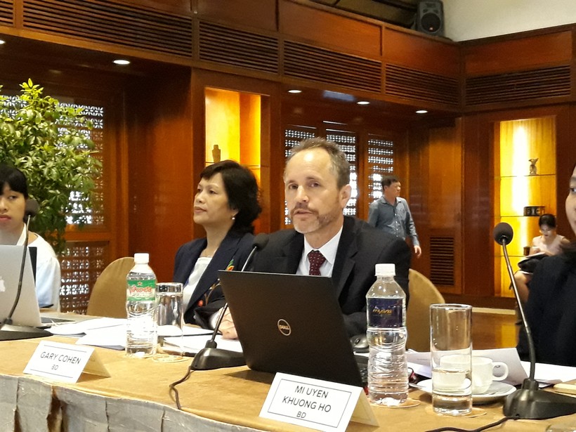 Ông Gary Cohen – Phó Chủ tịch Điều hành sức khỏe toàn cầu báo động về tình trạng kháng kháng sinh tại Việt Nam.