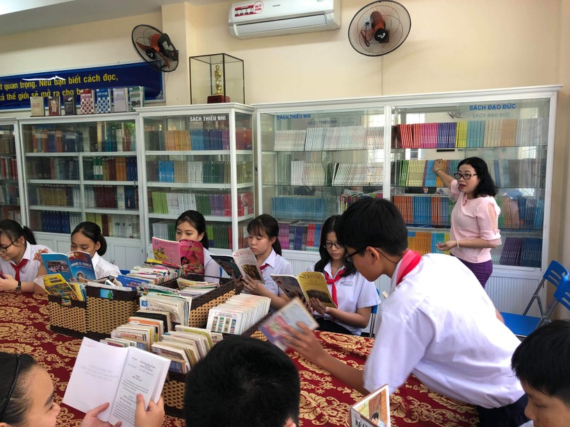 Phòng đọc sách của thư viện trường THCS Kim Đồng (Q Hải Châu, TP Đà Nẵng)