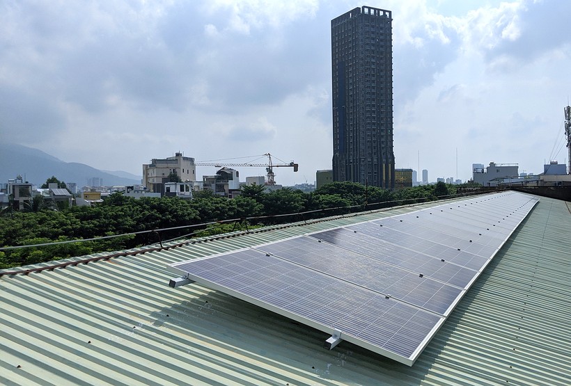  Hệ thống điện mặt trời lắp mái tại trường Tiểu học Võ Thị Sáu (Q. Hải Châu, TP Đà Nẵng)