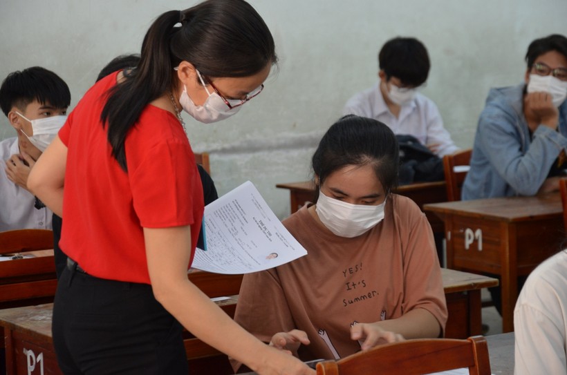 Kỳ thi tốt nghiệp THPT năm 2020 đợt 2, tại Đà Nẵng được tổ chức trong điều kiện thành phố đang thực hiện giãn cách xã hội