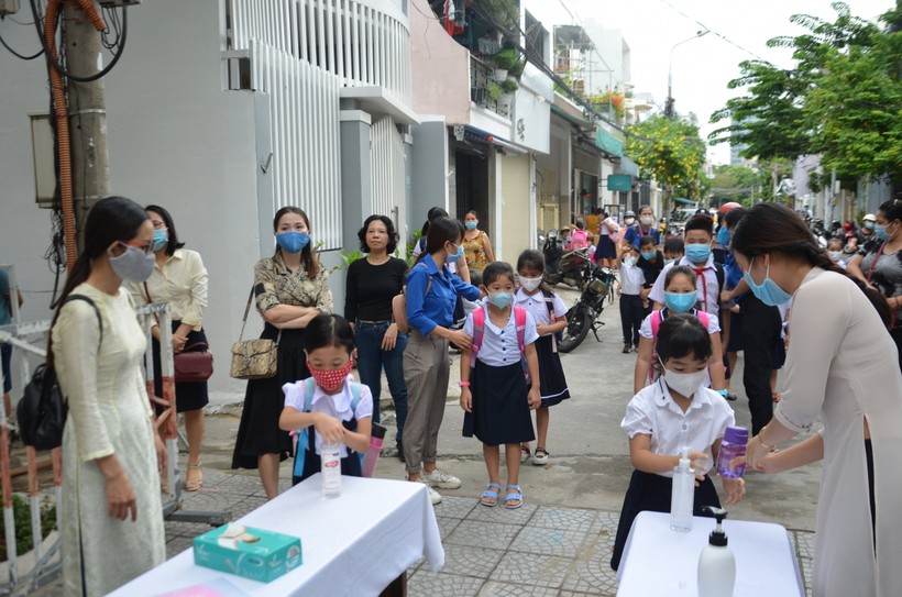 Các trường học ở TP Đà Nẵng thực hiện các biện pháp phòng dịch sau 1-2 tuần học trực tuyến kể từ ngày khai giảng năm học 2020 - 2021