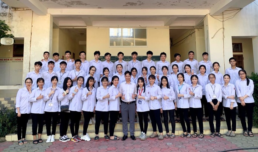 Học sinh lớp 12A1, Trường THPT Kỳ Anh (Hà Tĩnh).