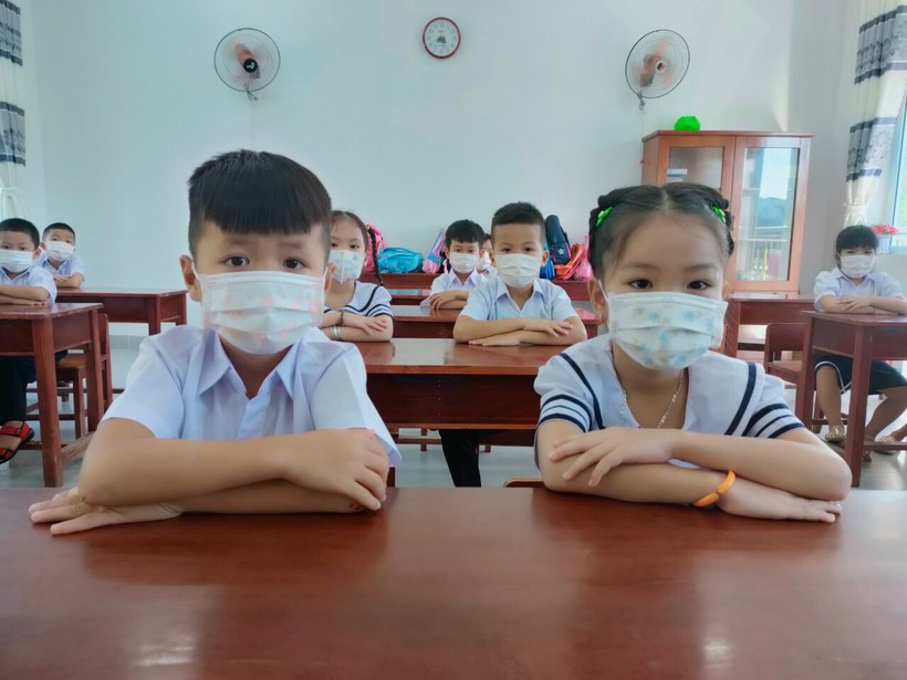 Học sinh lớp Một Trường Tiểu học Hòa Bắc (huyện Hòa Vang) học trực tiếp tại trường từ ngày 18/10.