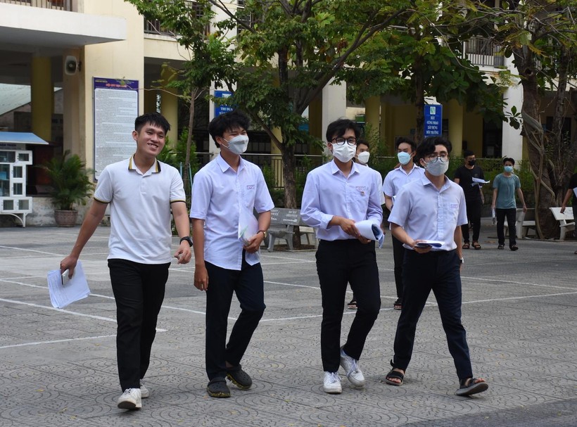 Thí sinh Đà Nẵng tự tin hoàn thành ngày thi đầu tiên của kỳ thi tốt nghiệp THPT 2022 